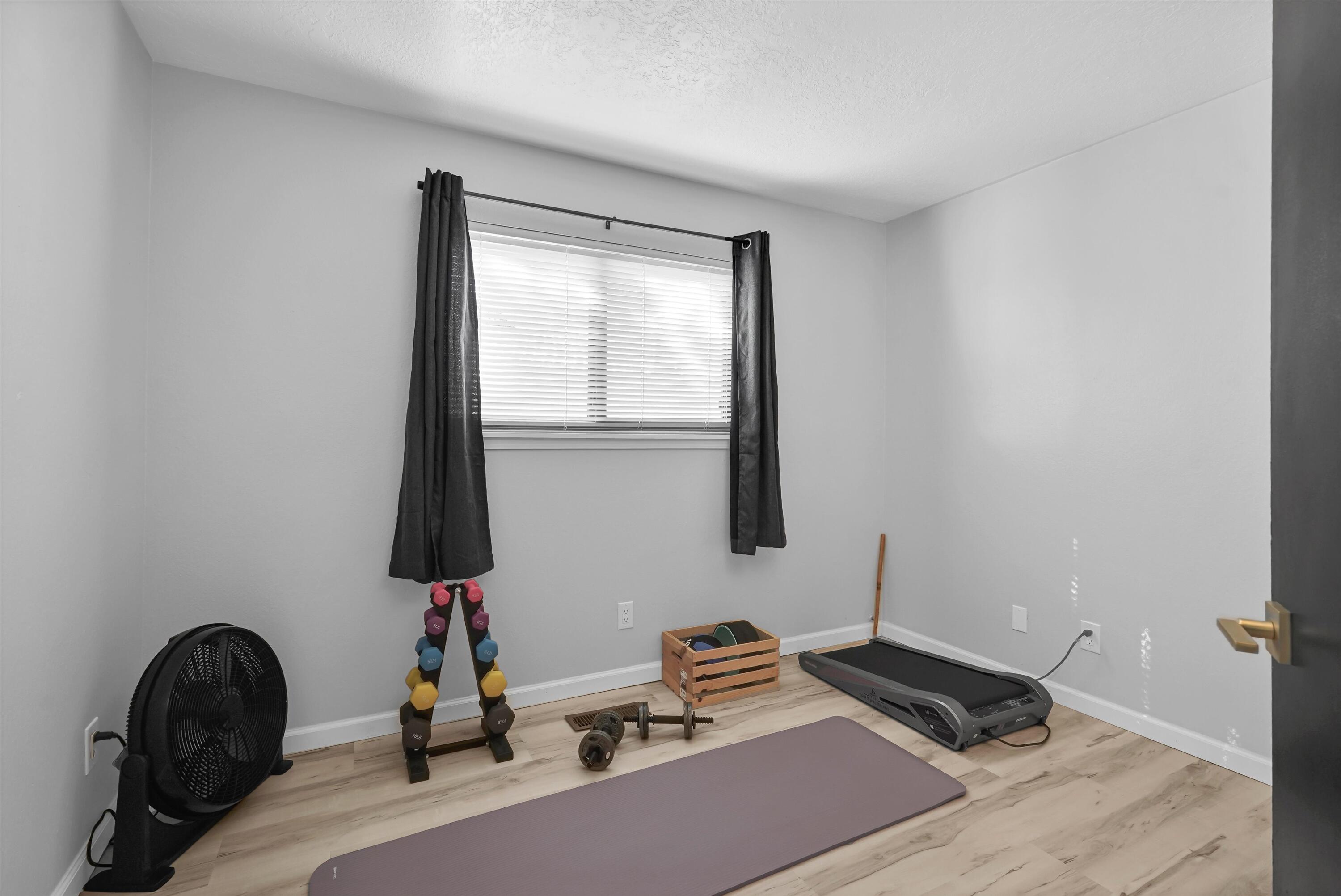 4812 Brookwood Street NE