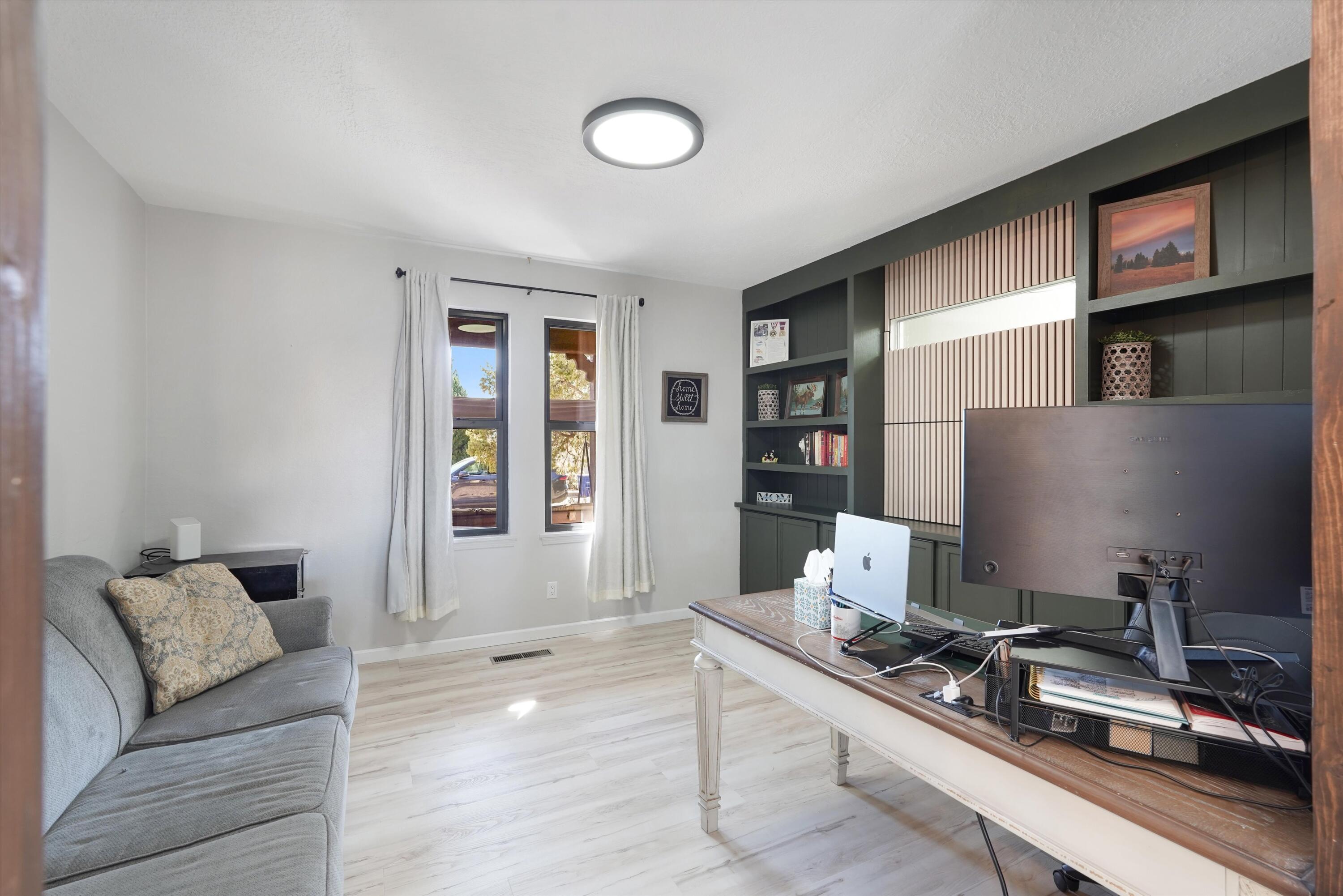 4812 Brookwood Street NE