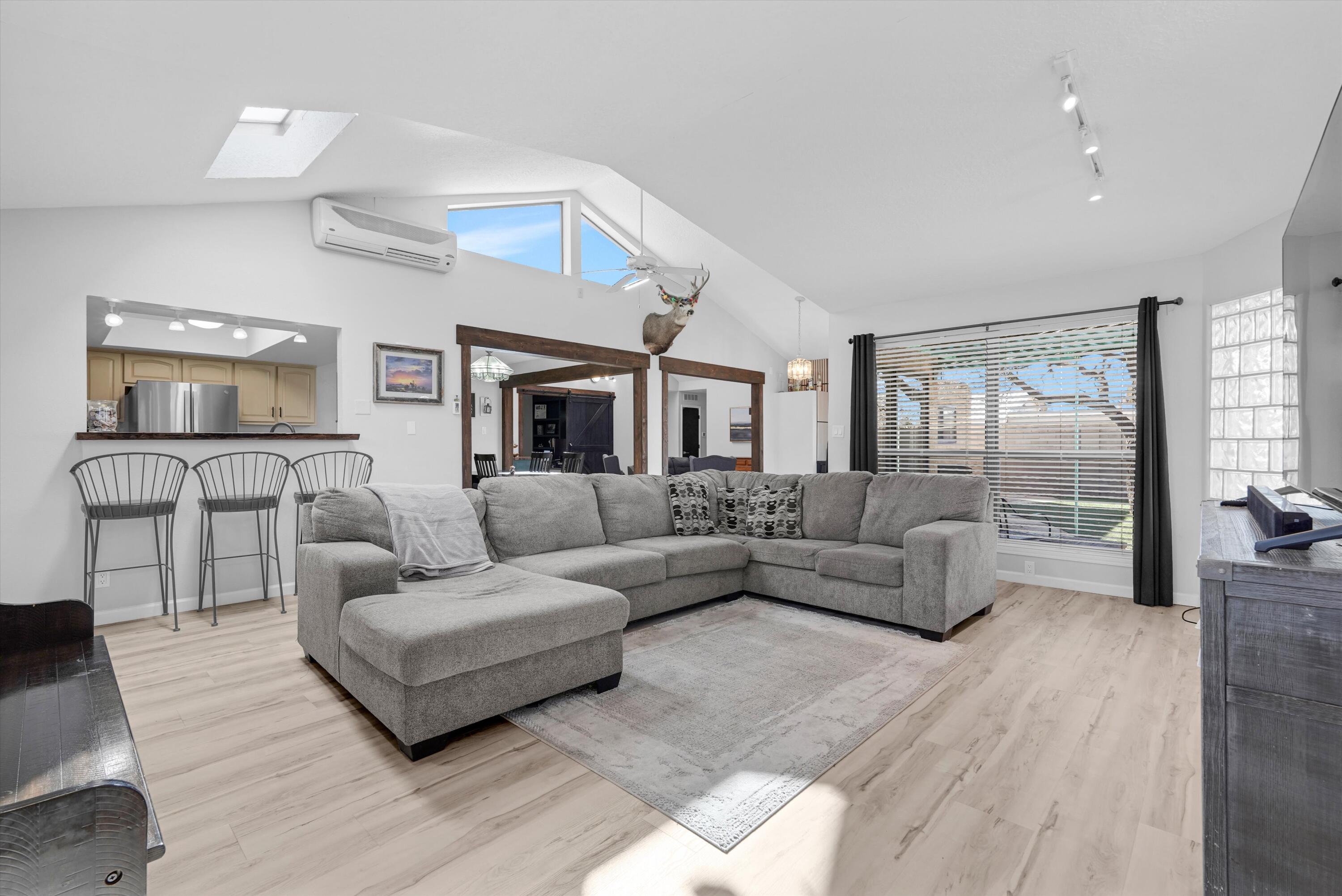 4812 Brookwood Street NE