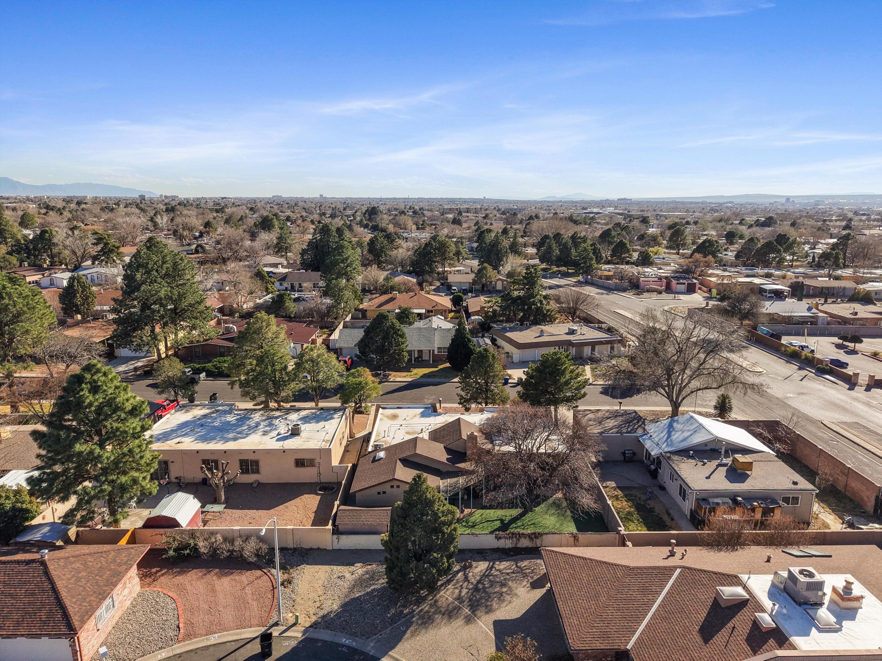 4812 Brookwood Street NE