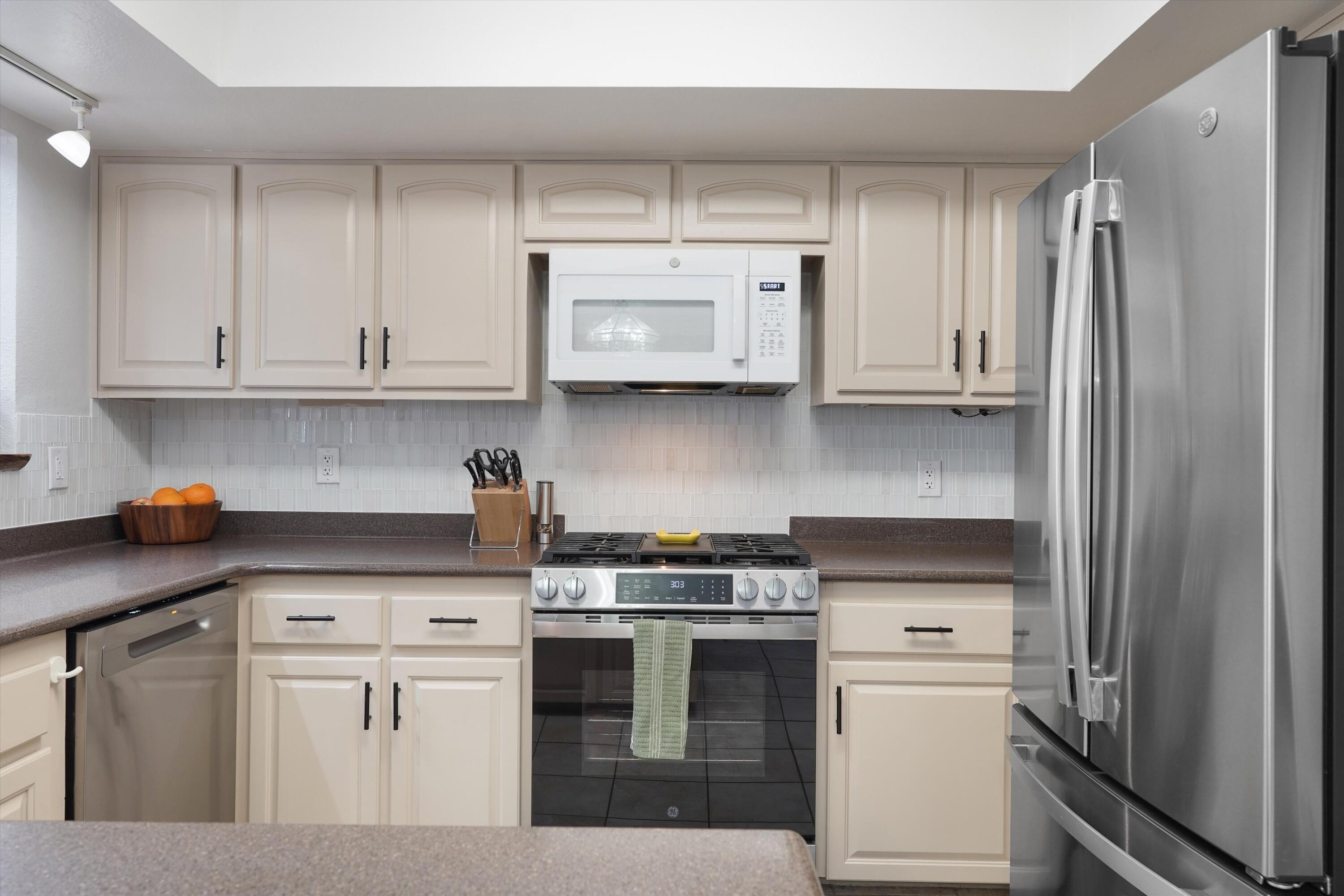 4812 Brookwood Street NE