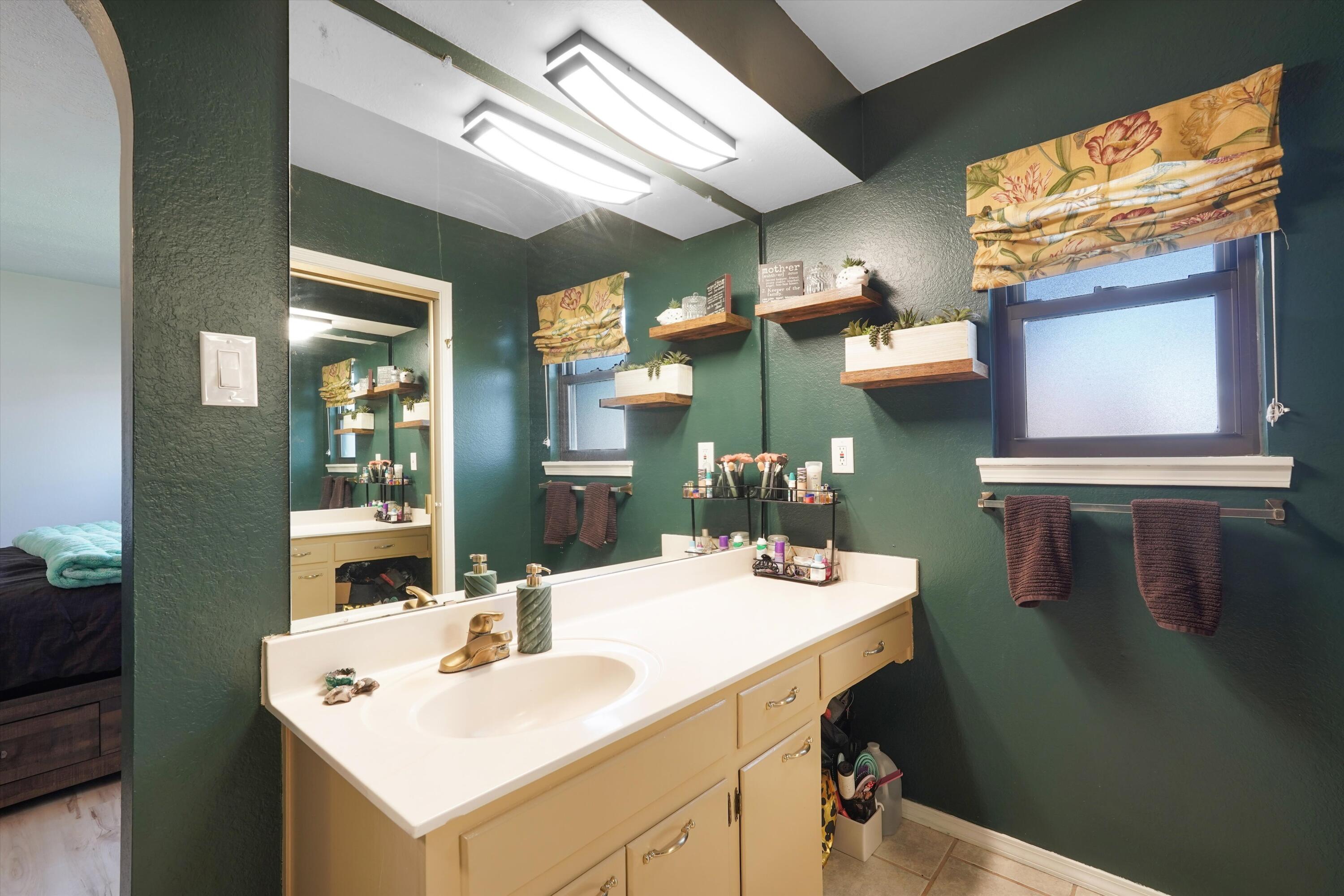 4812 Brookwood Street NE