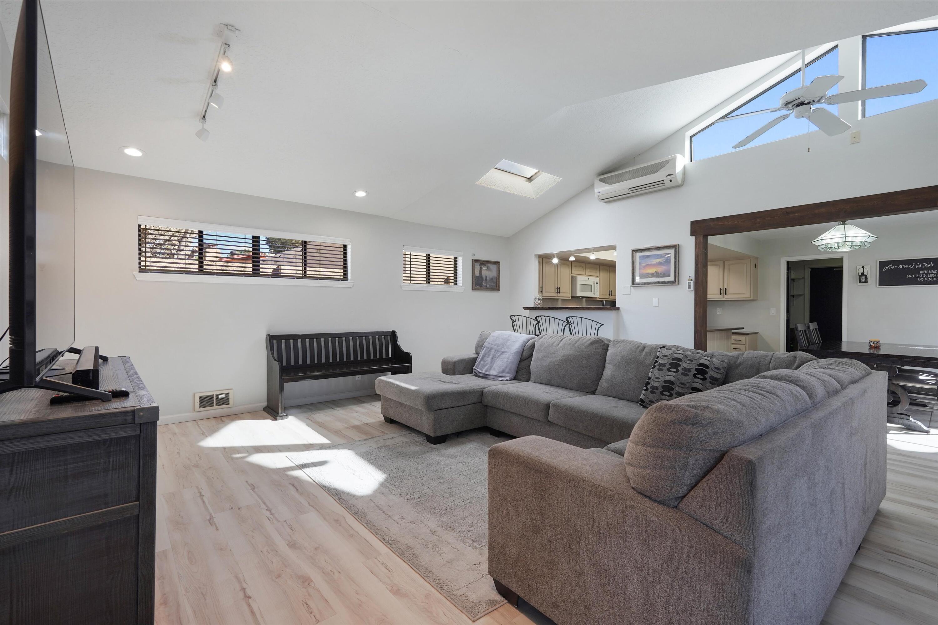 4812 Brookwood Street NE