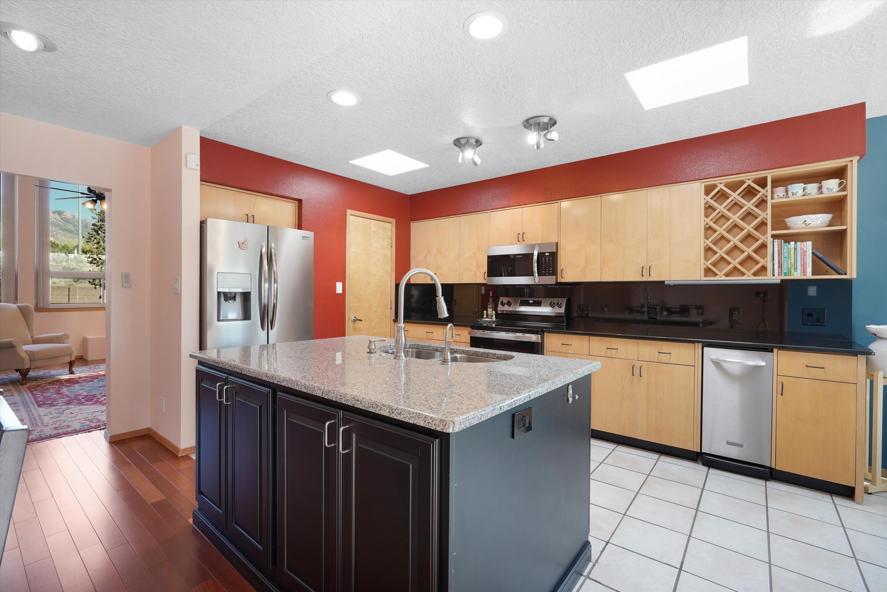 2321 Calle De Gabriel NE