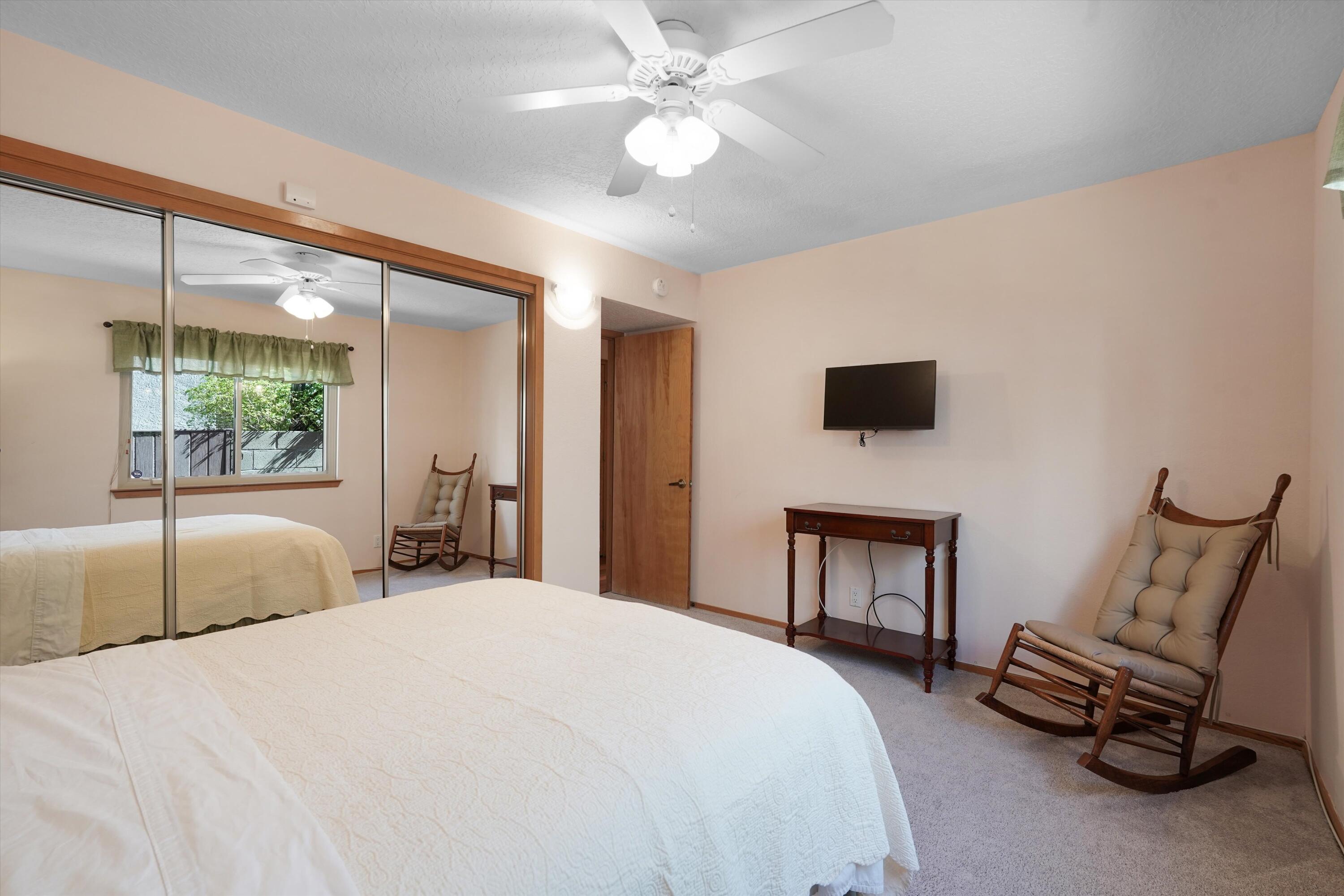 2321 Calle De Gabriel NE