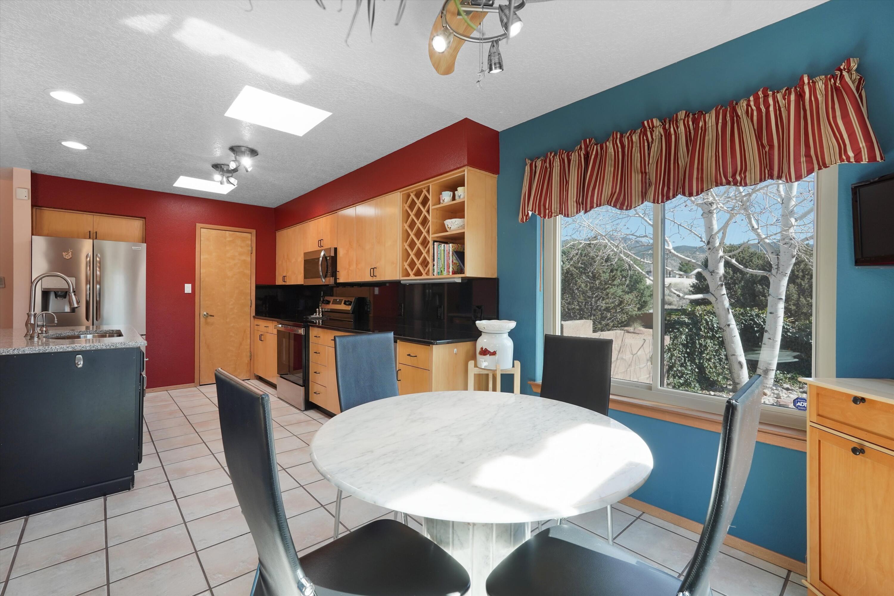 2321 Calle De Gabriel NE