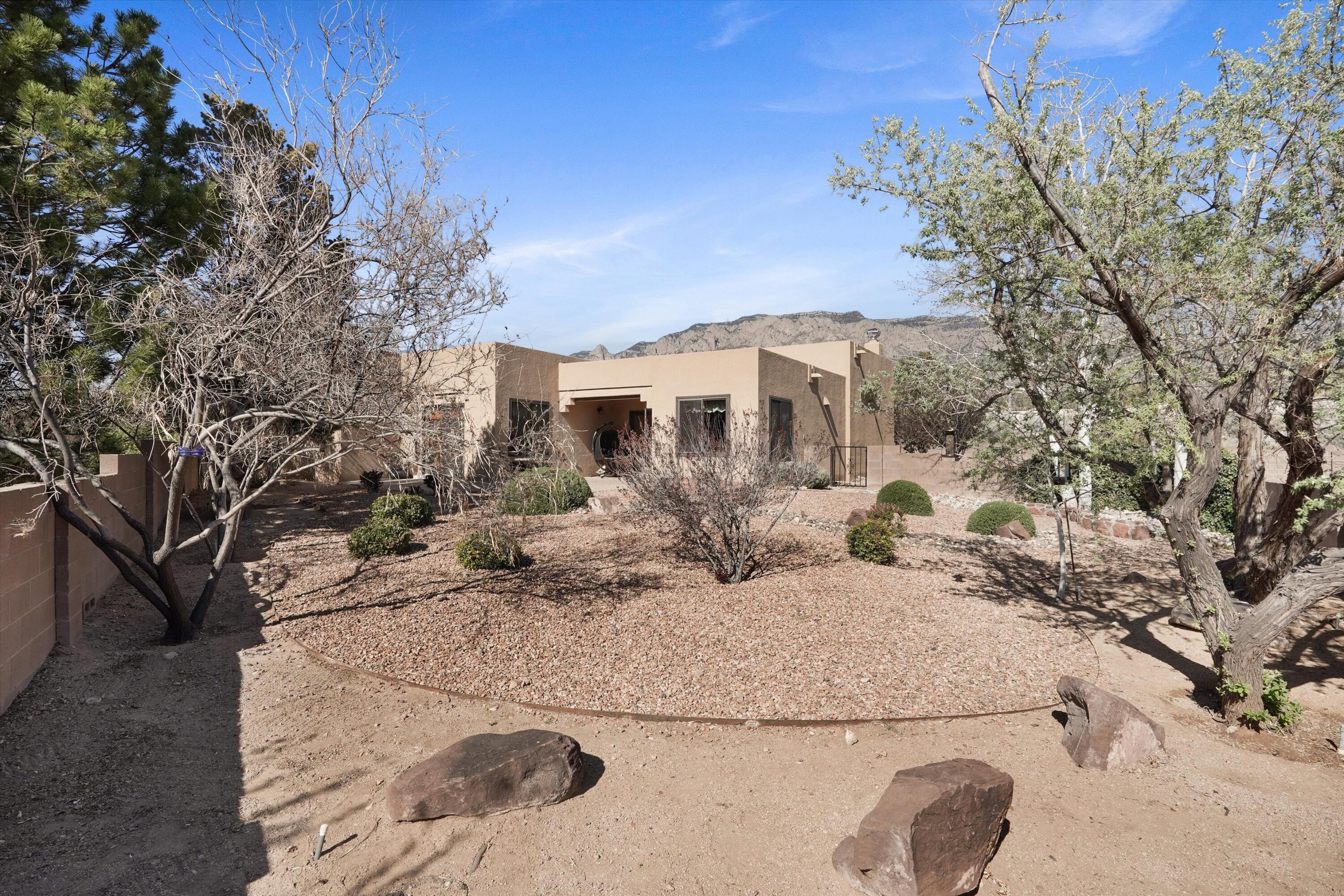 2321 Calle De Gabriel NE