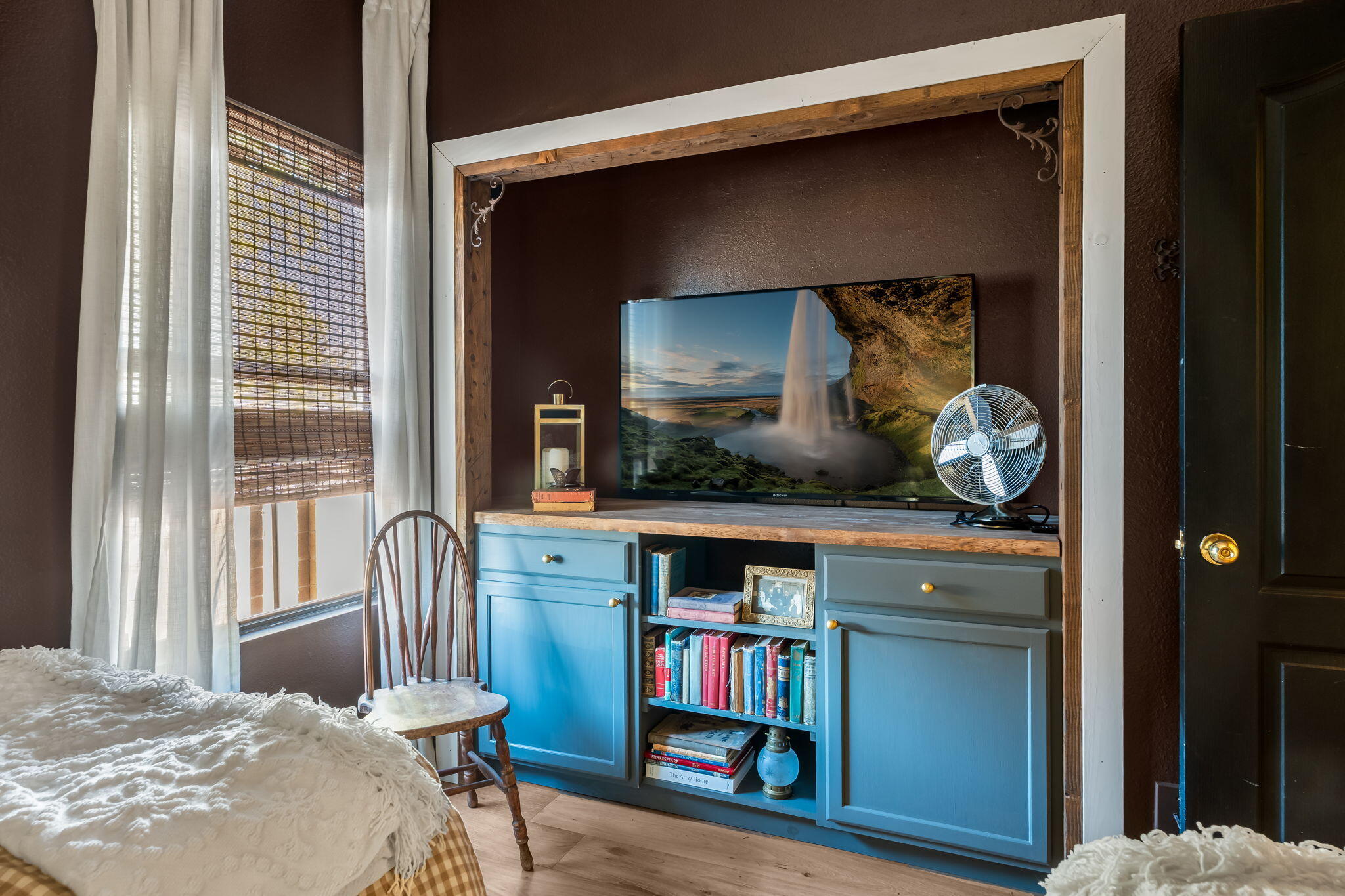 6358 Roadrunner Loop NE