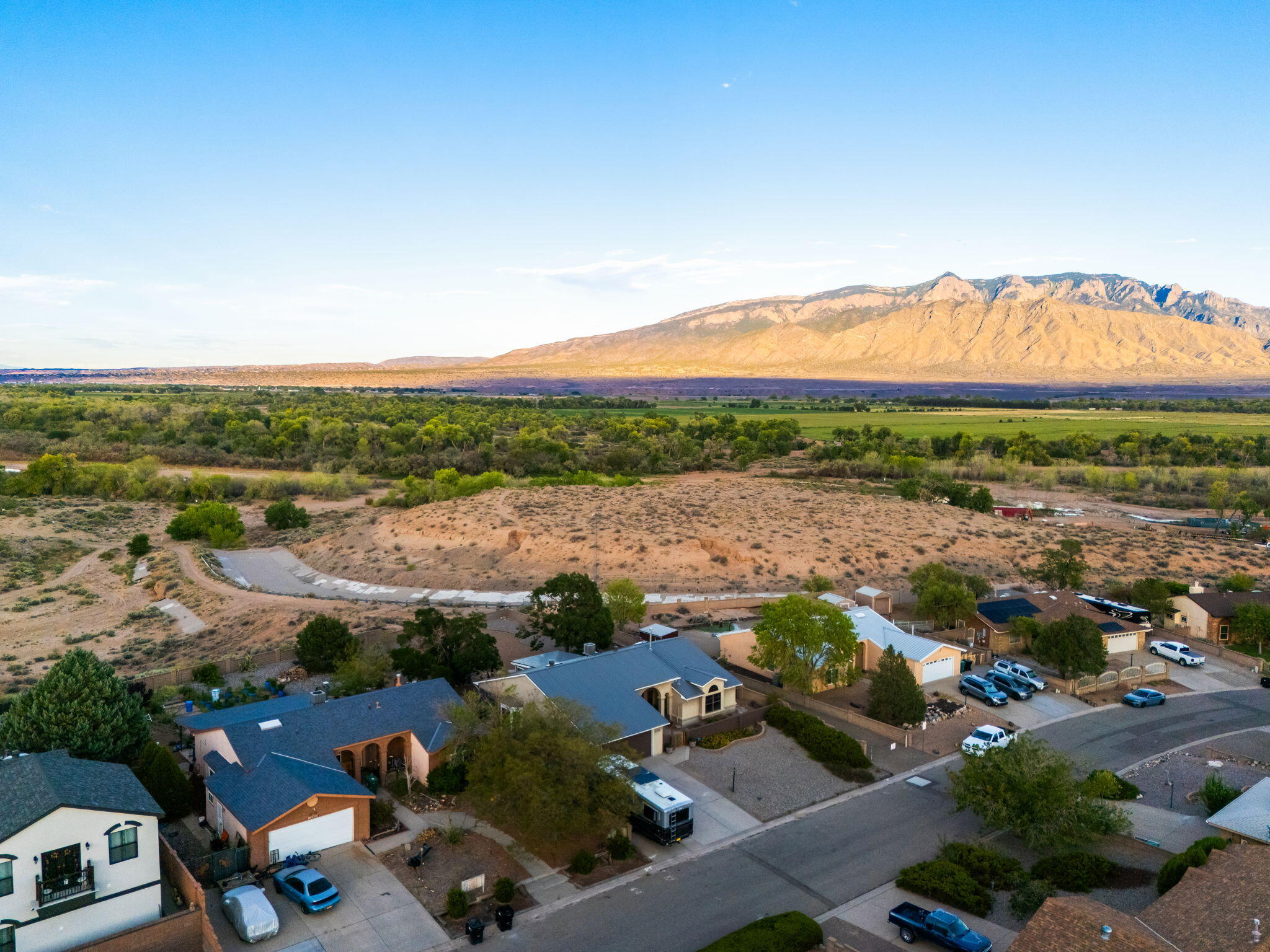 6358 Roadrunner Loop NE