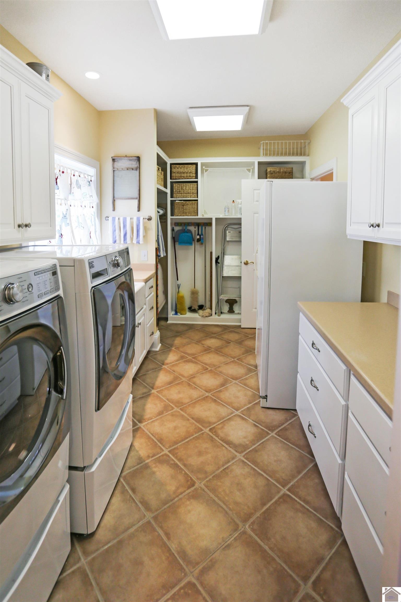 1066 Oaks Country Club Rd