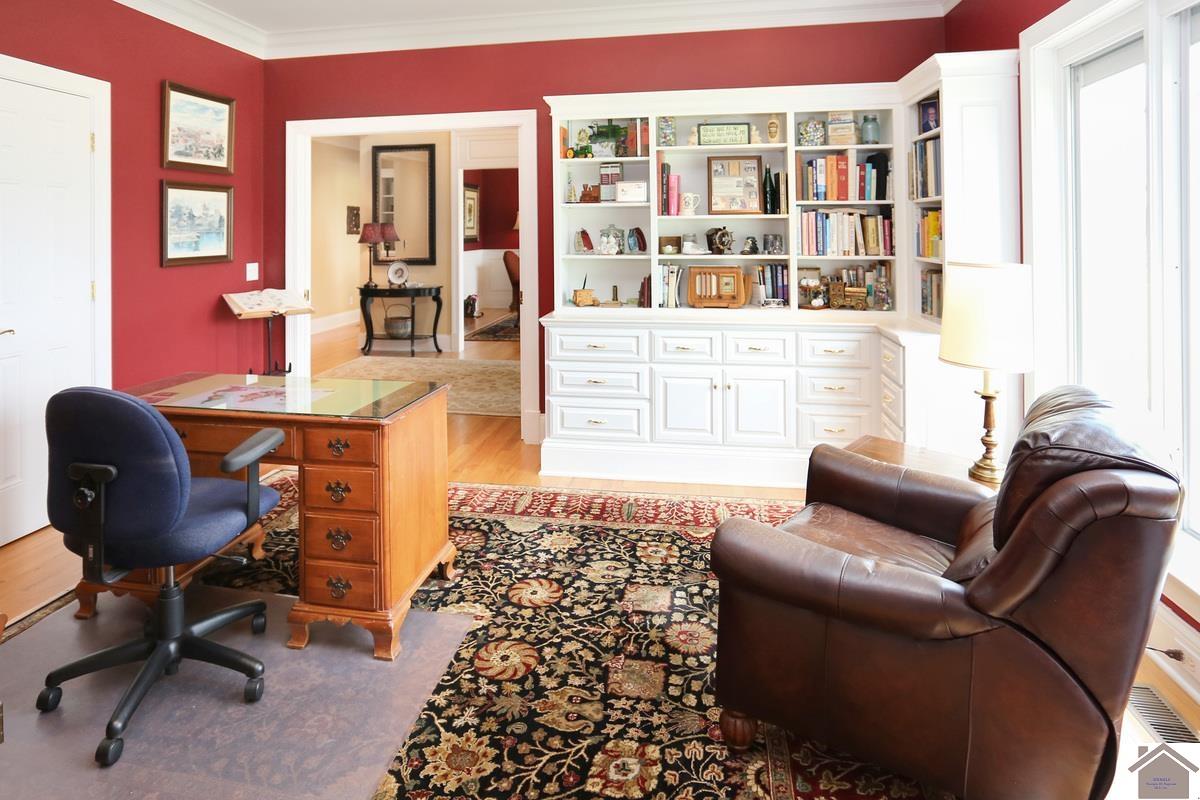 1066 Oaks Country Club Rd