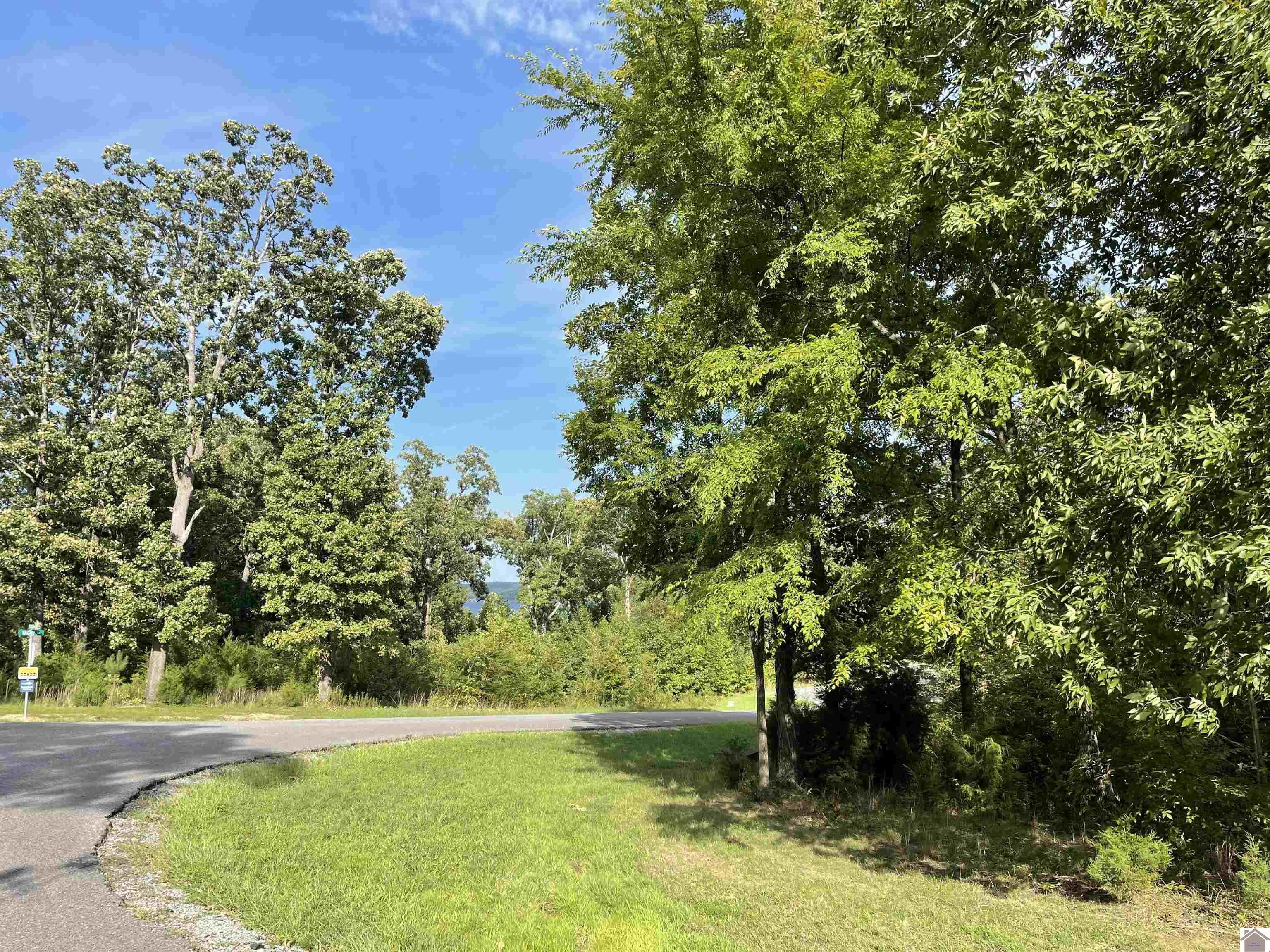 Lot 14 Yacht Ln