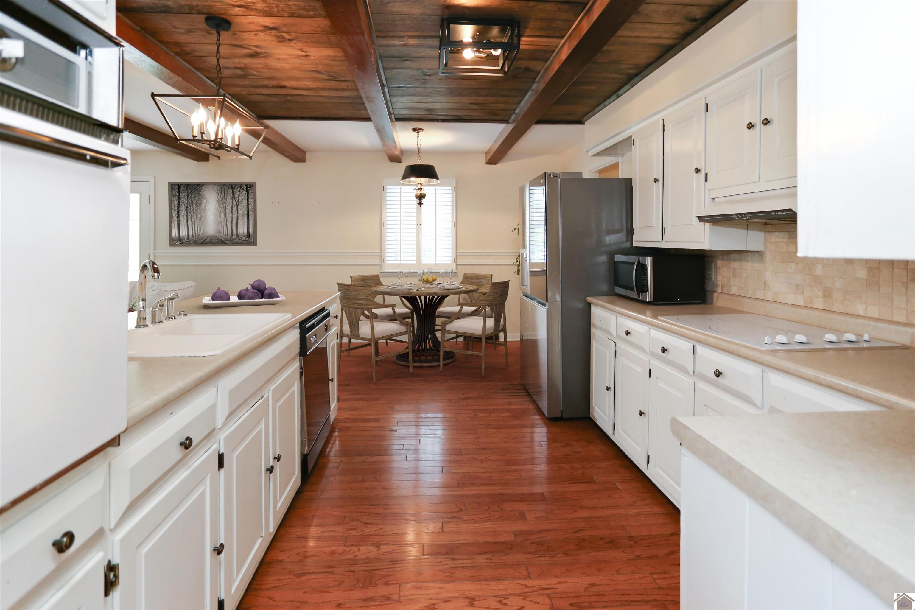 7964 S State Route 121