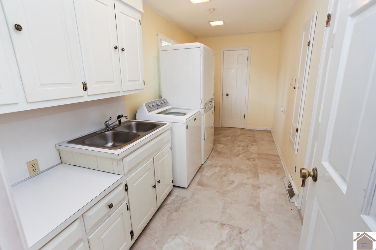 7964 S State Route 121