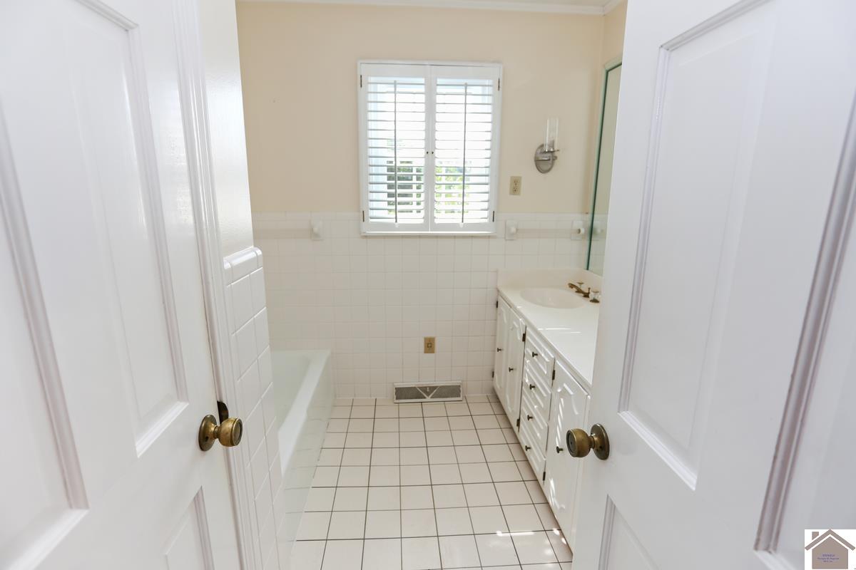 7964 S State Route 121