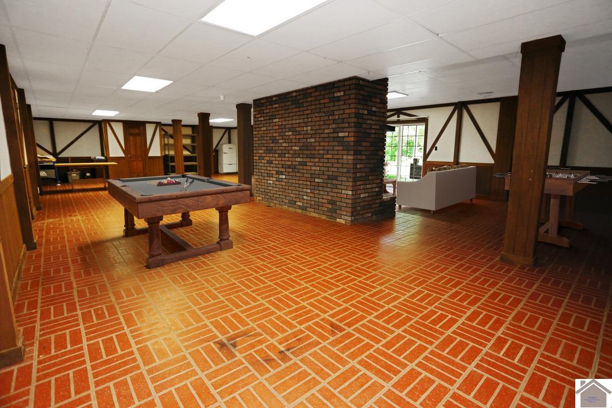 7964 S State Route 121