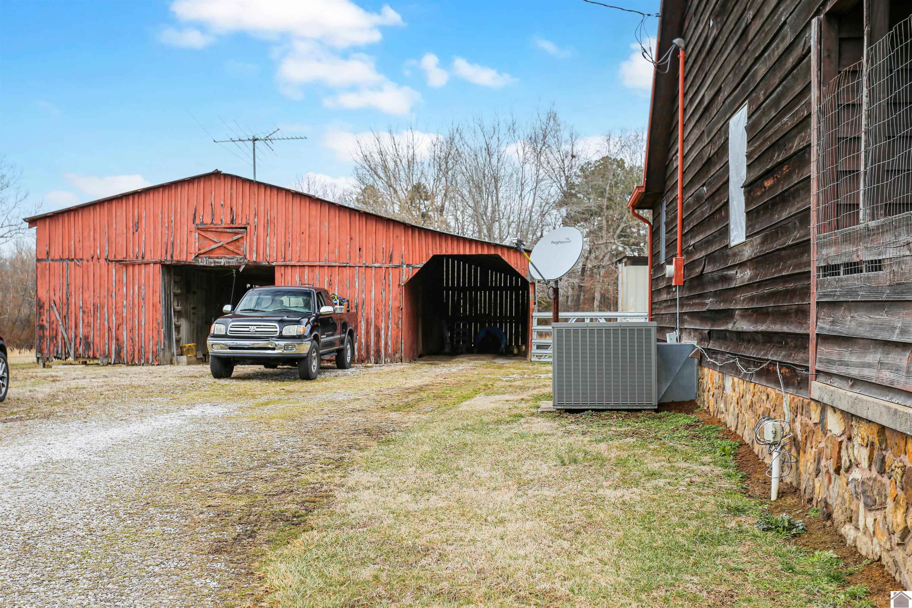 2345 Yarborough Hill Rd