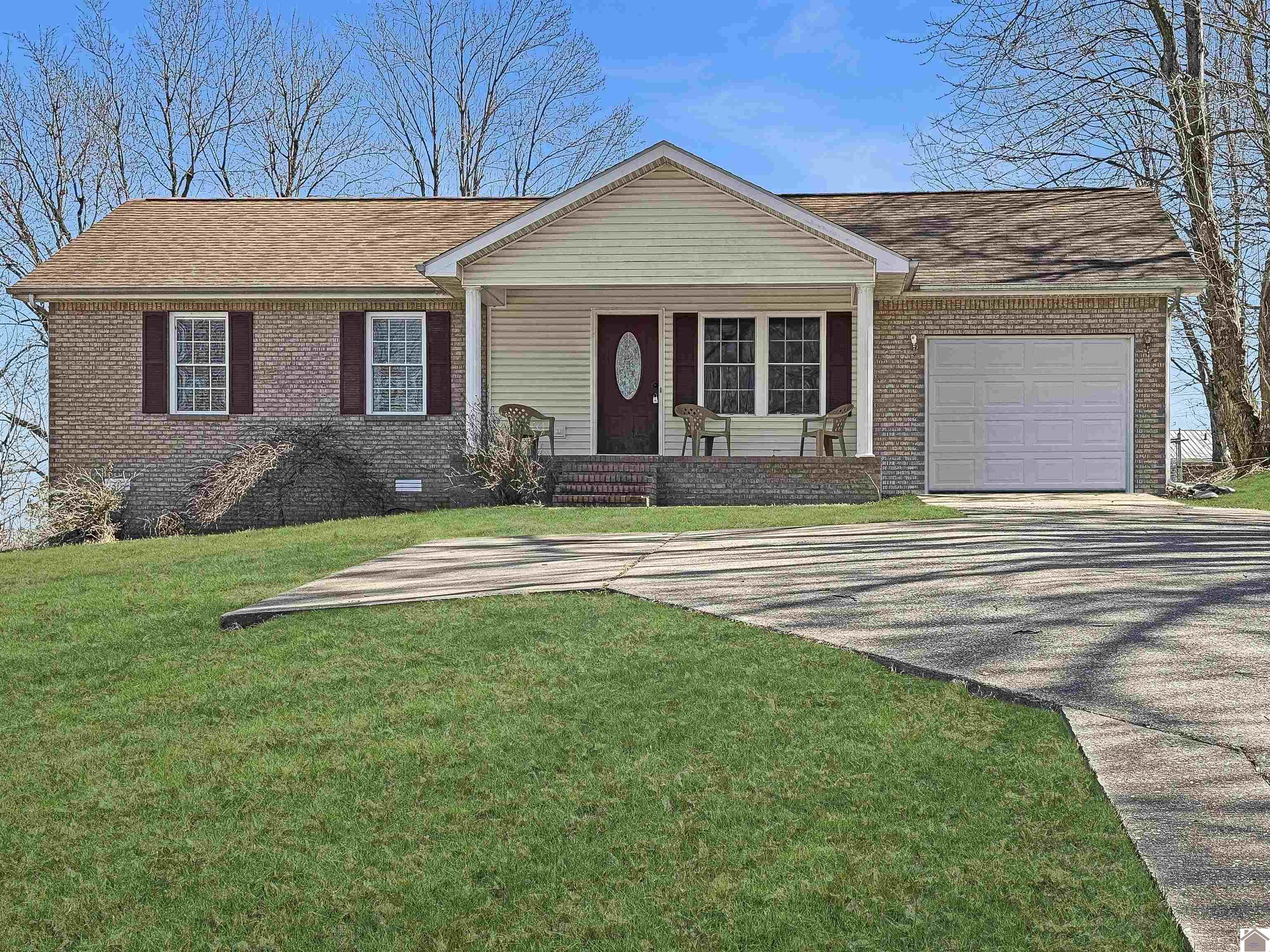 1224 Skyline Drive
