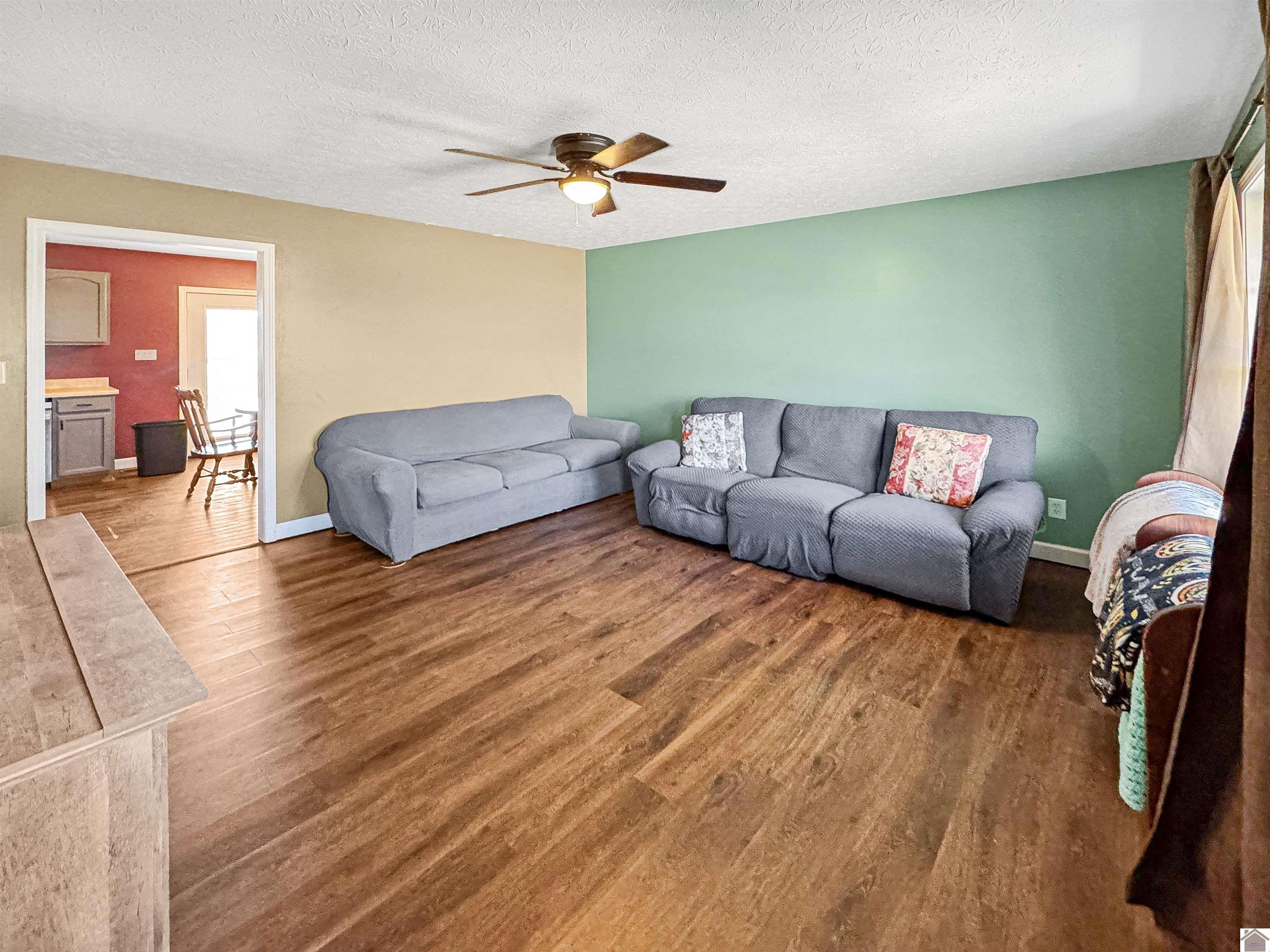 1224 Skyline Drive