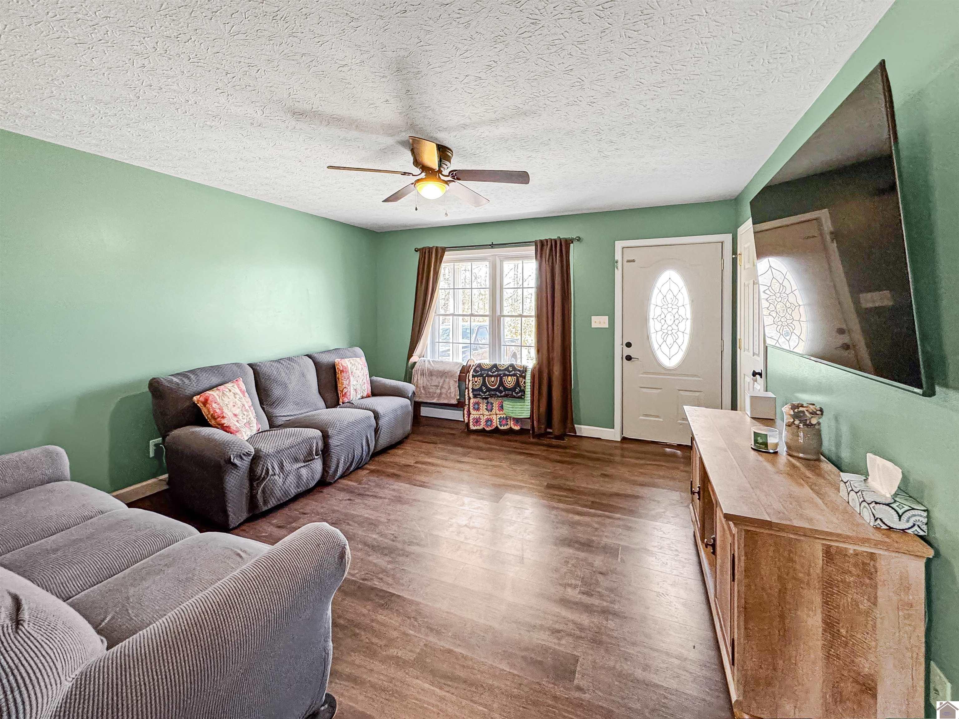 1224 Skyline Drive