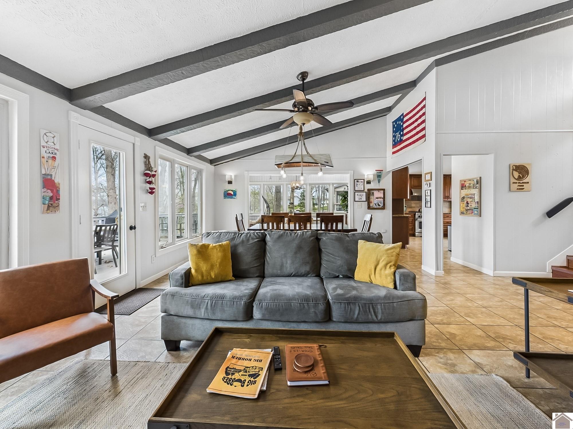 695 Bayshore Unit: Lake Barkley