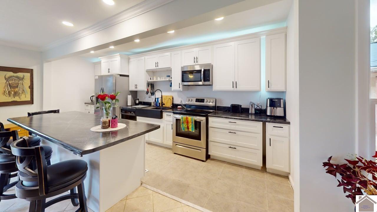 588 Cambridge Shores Drive