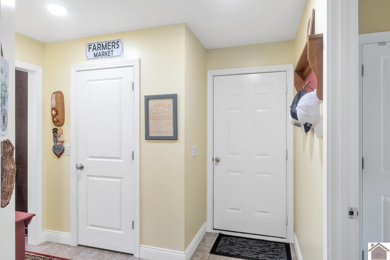 1545 Canterbury Drive