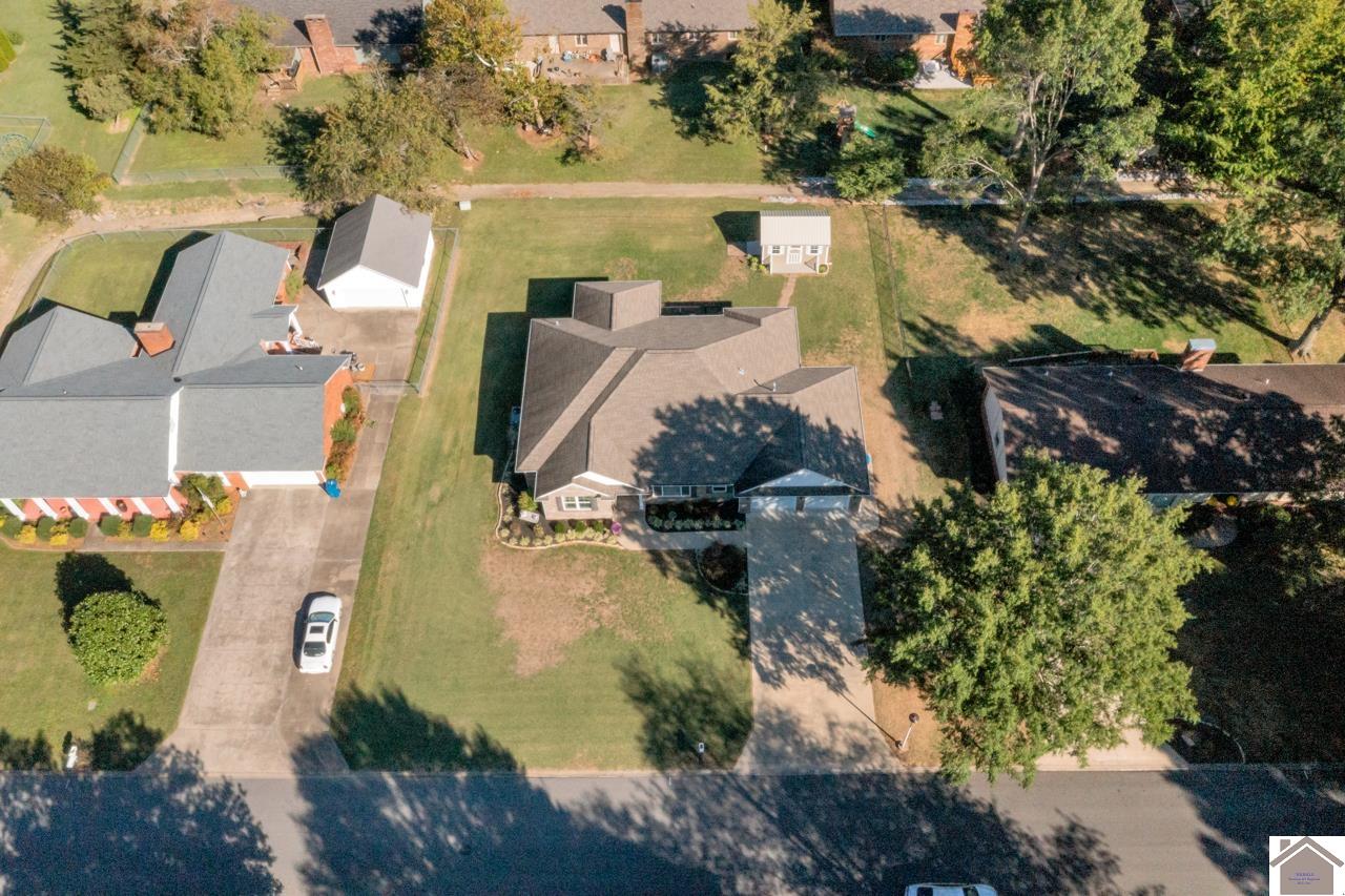 1545 Canterbury Drive