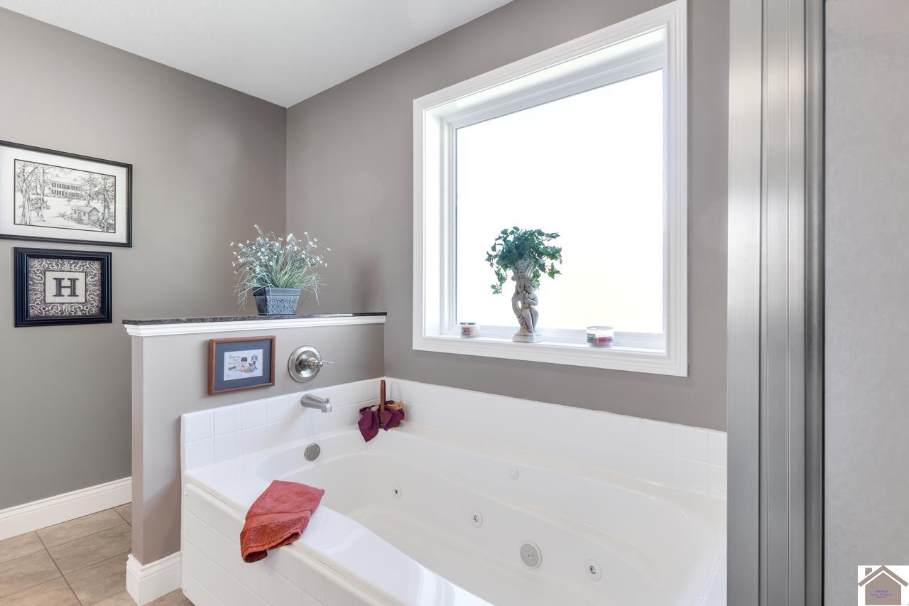 1545 Canterbury Drive