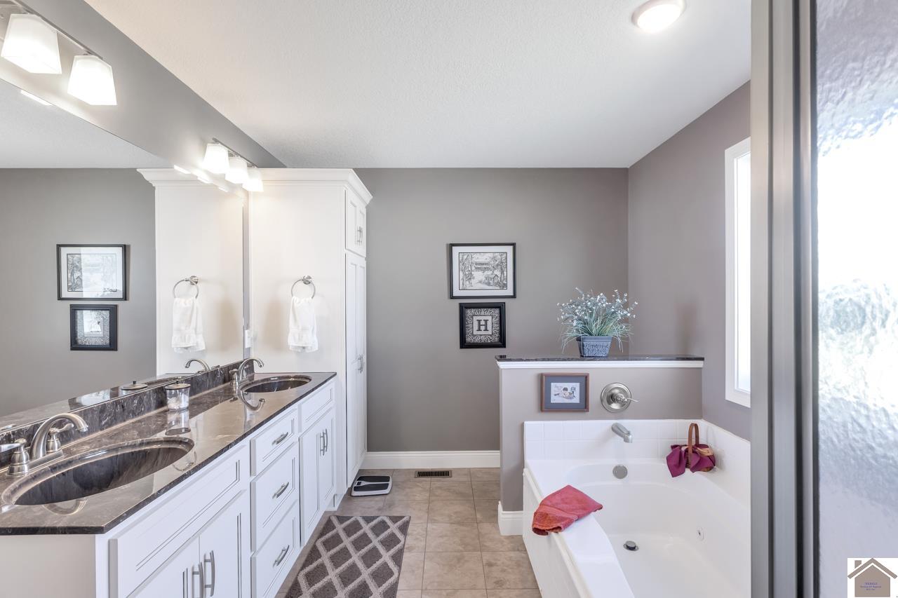 1545 Canterbury Drive