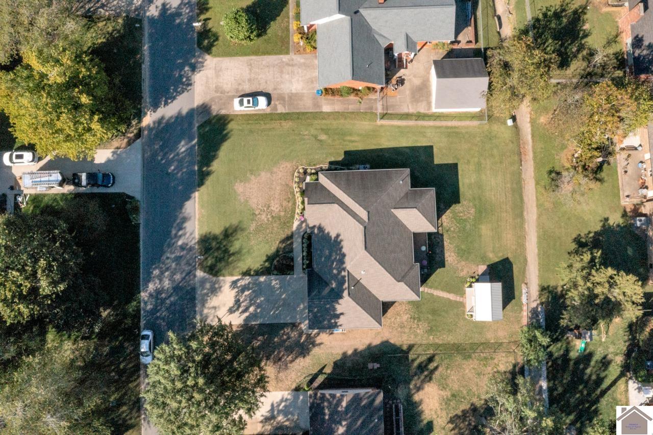 1545 Canterbury Drive