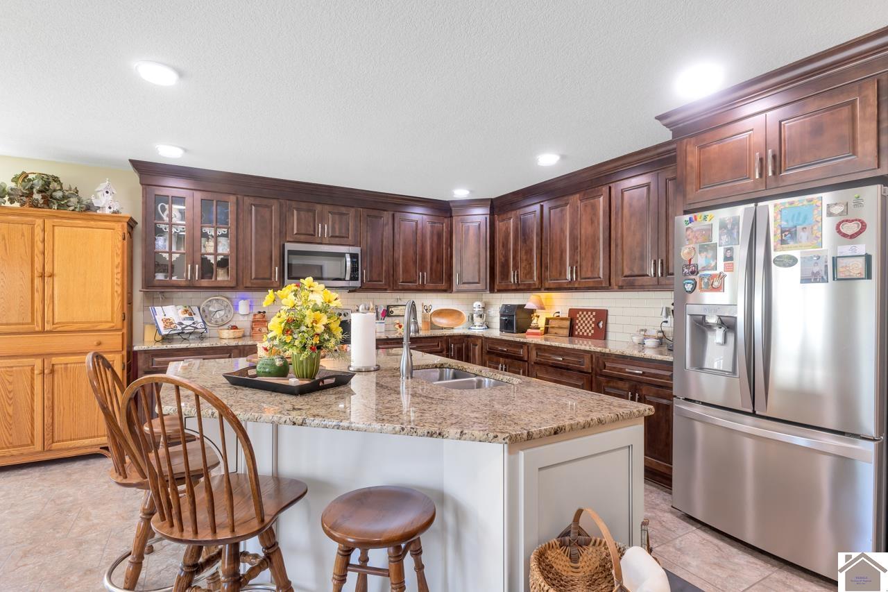 1545 Canterbury Drive