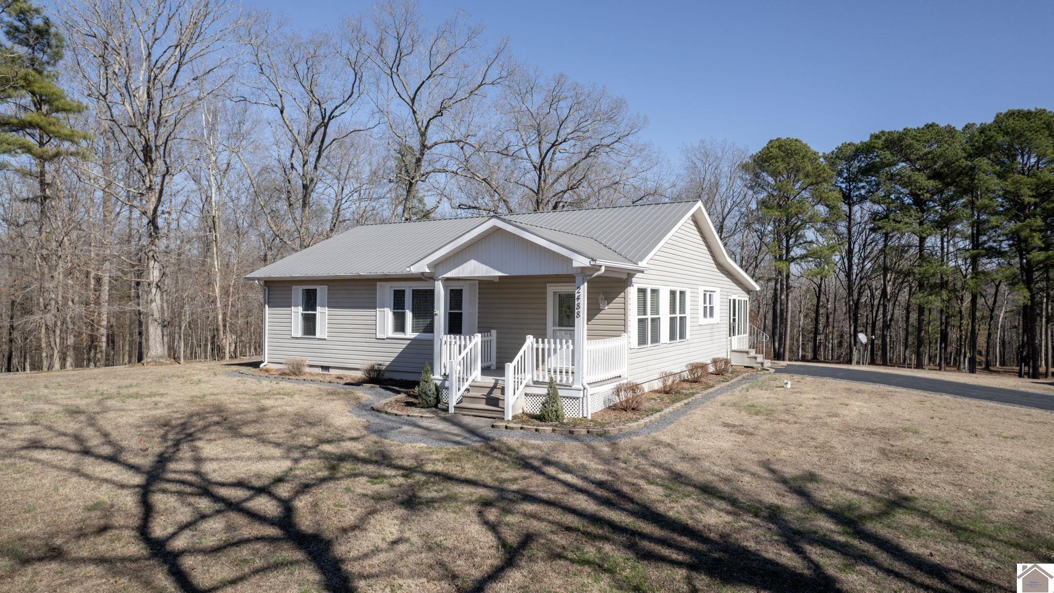 2488 Cypress Trail