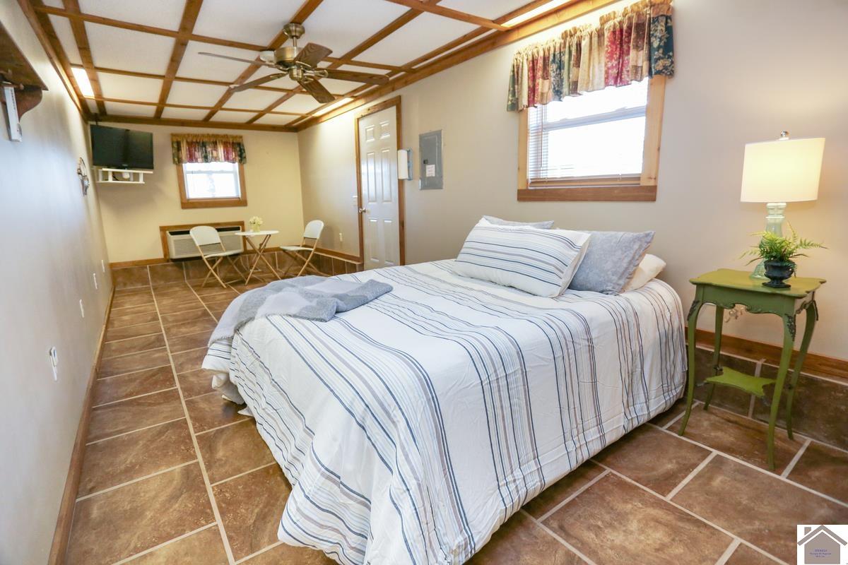 2488 Cypress Trail