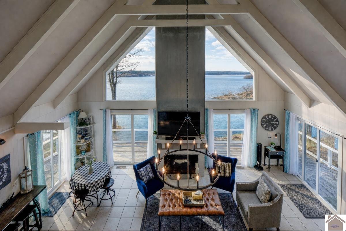 530 Rockcastle Lakeshore Drive