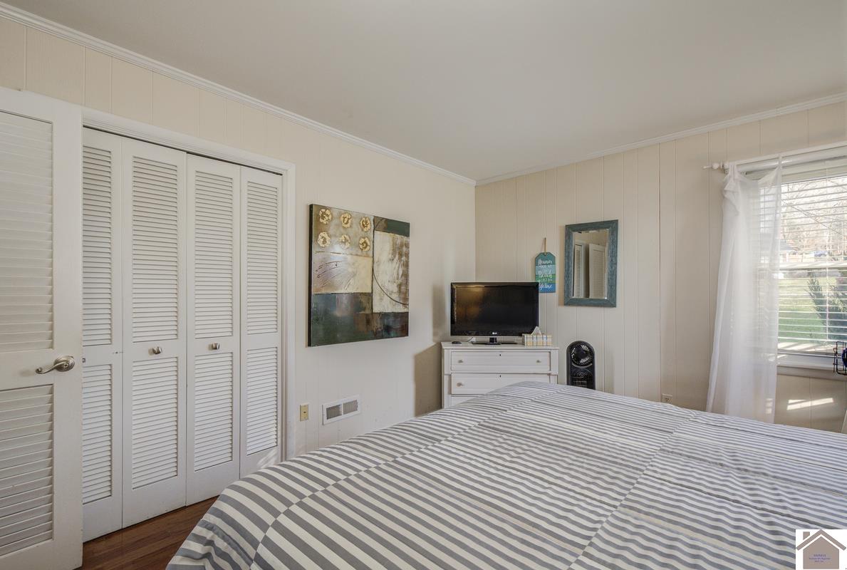 530 Rockcastle Lakeshore Drive