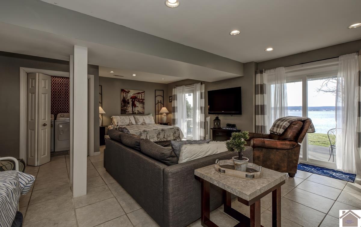 530 Rockcastle Lakeshore Drive