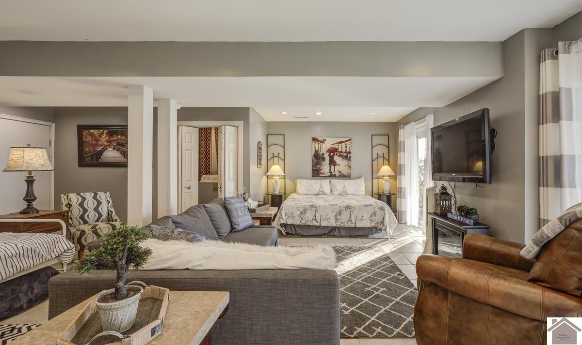 530 Rockcastle Lakeshore Drive