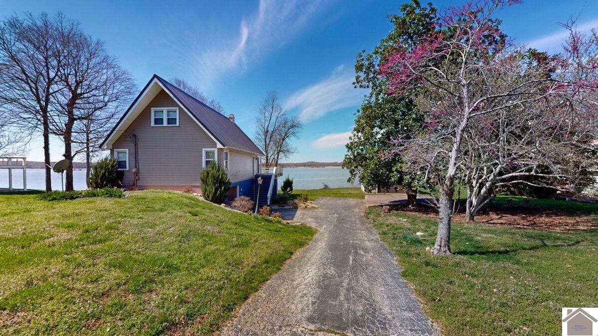 530 Rockcastle Lakeshore Drive