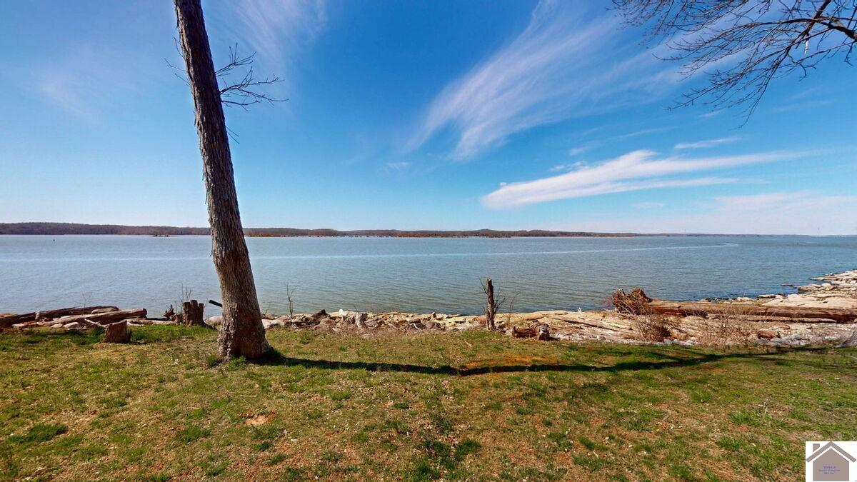 530 Rockcastle Lakeshore Drive