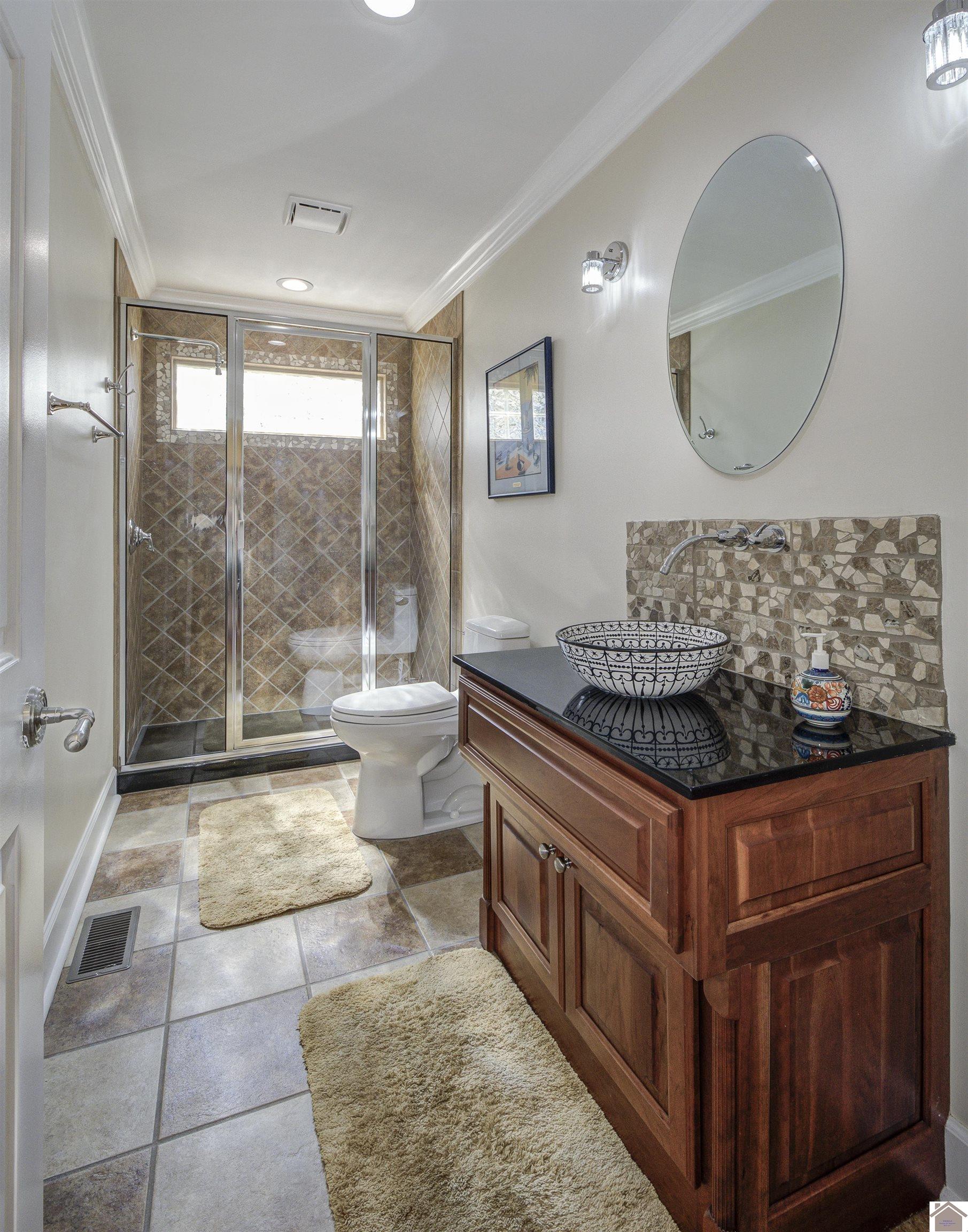 237 Lake Pointe Drive