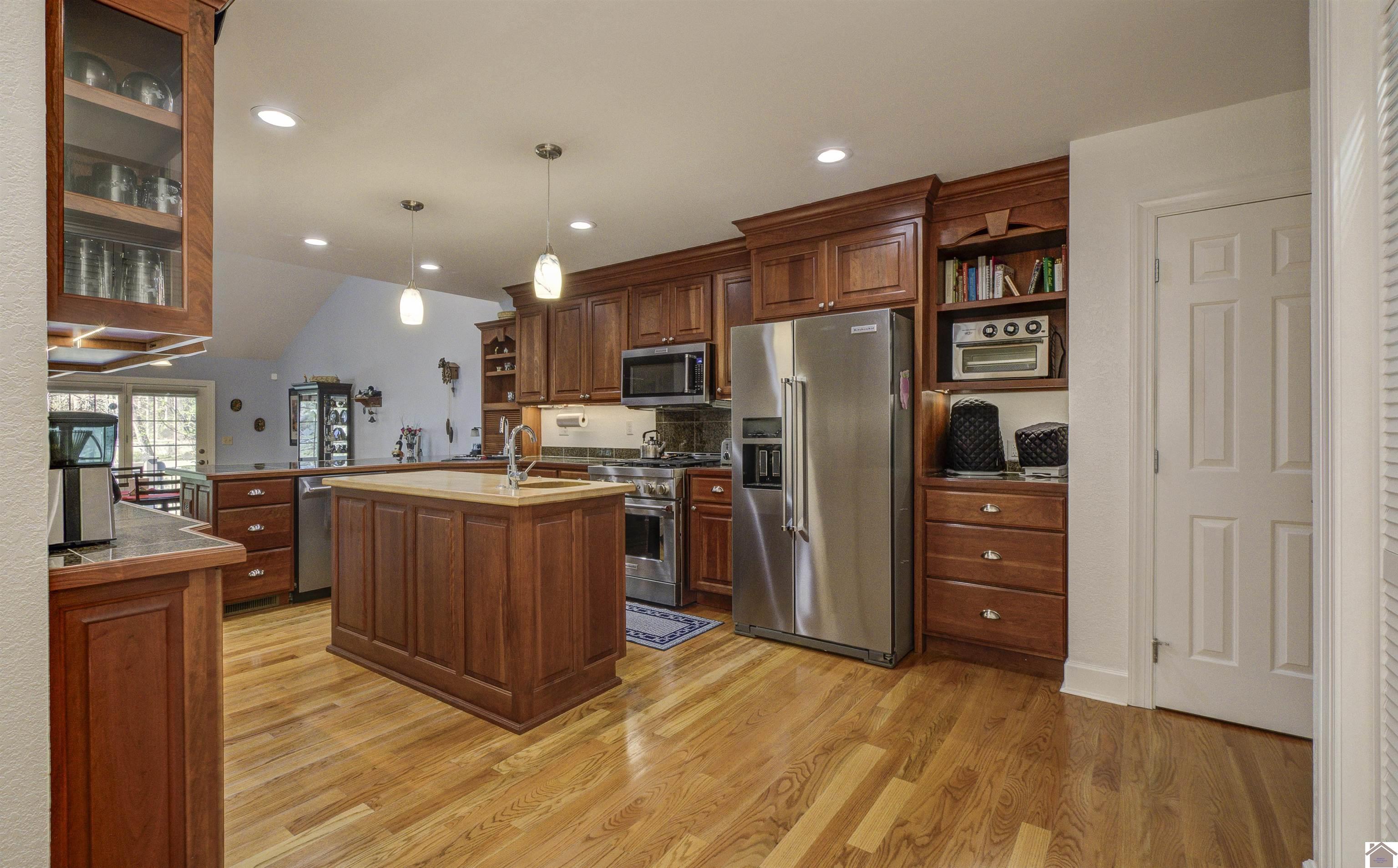 237 Lake Pointe Drive