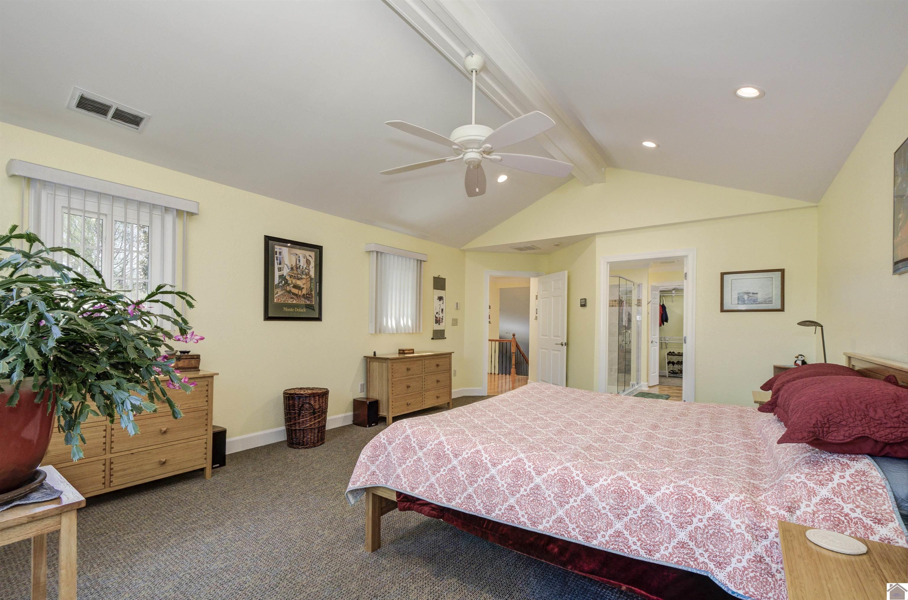 237 Lake Pointe Drive