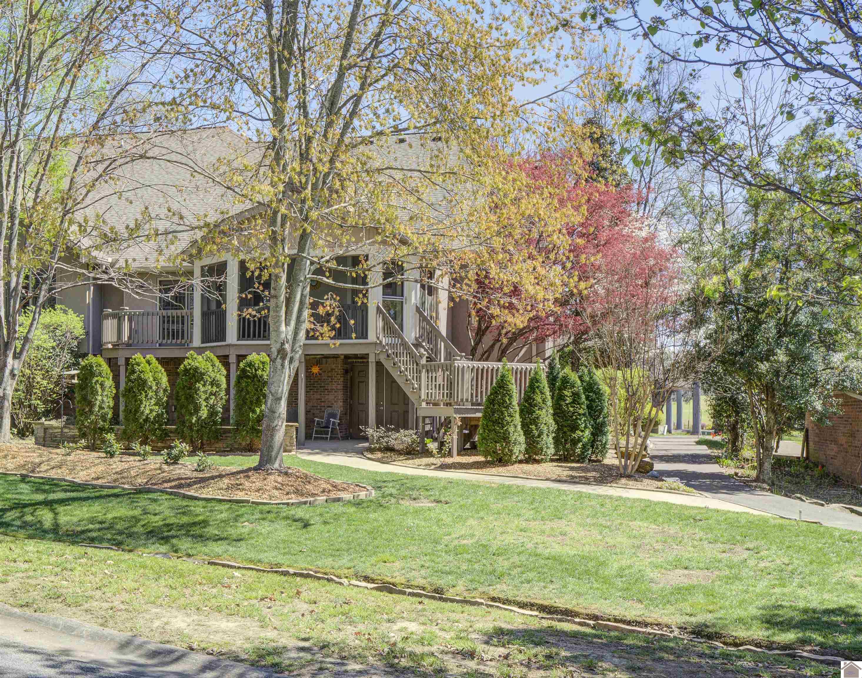 237 Lake Pointe Drive