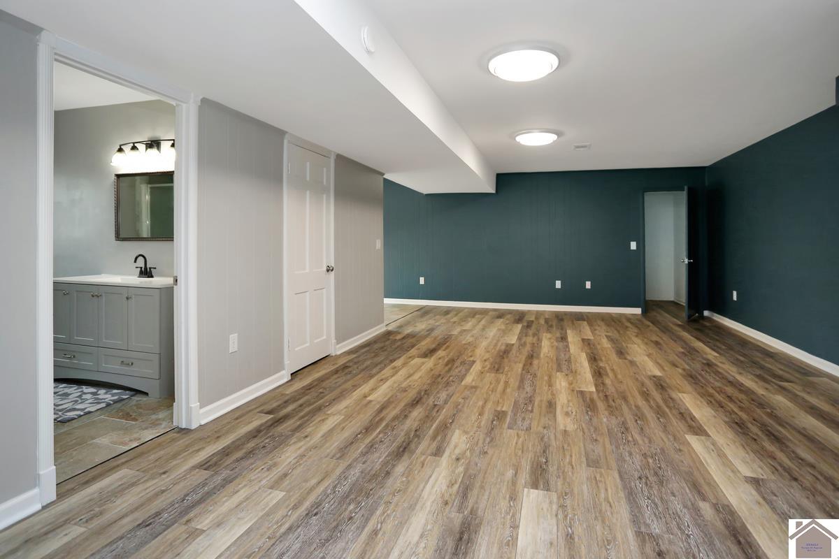 1511 Oxford Drive