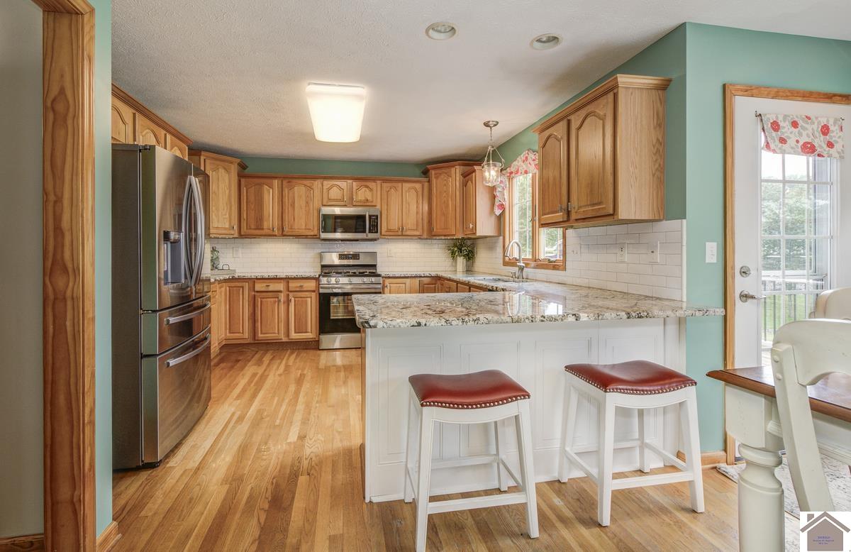 91 Lakeshore Road