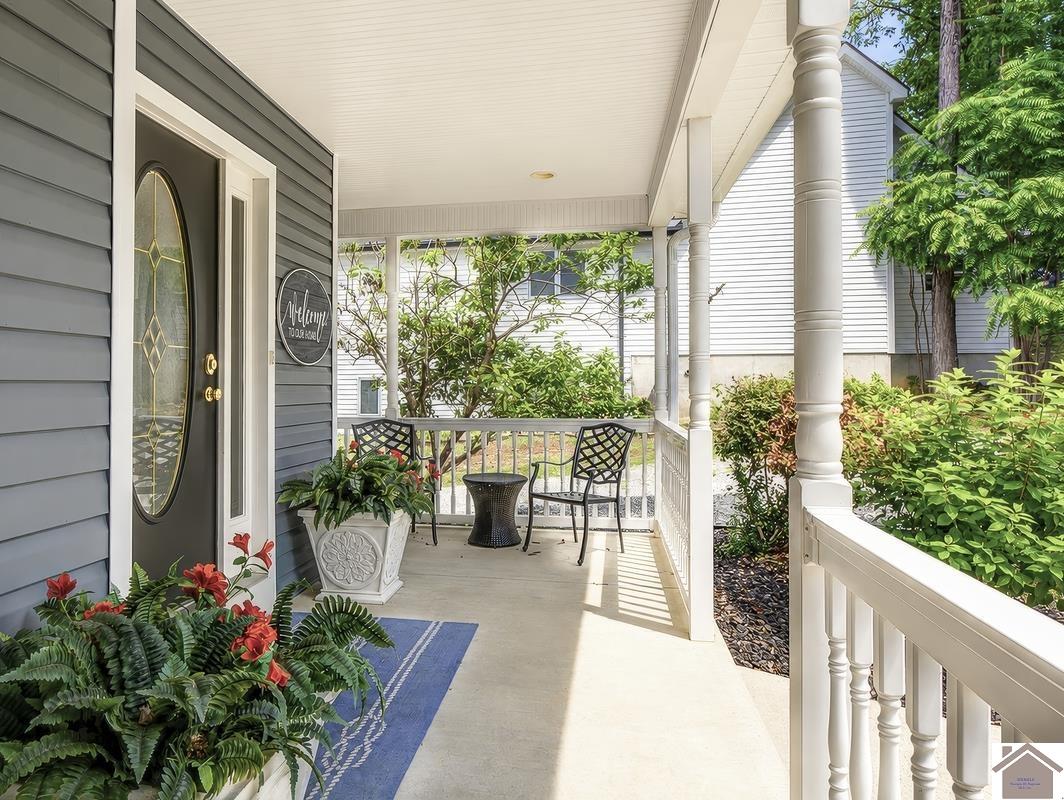 91 Lakeshore Road