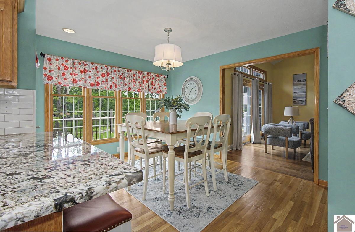 91 Lakeshore Road