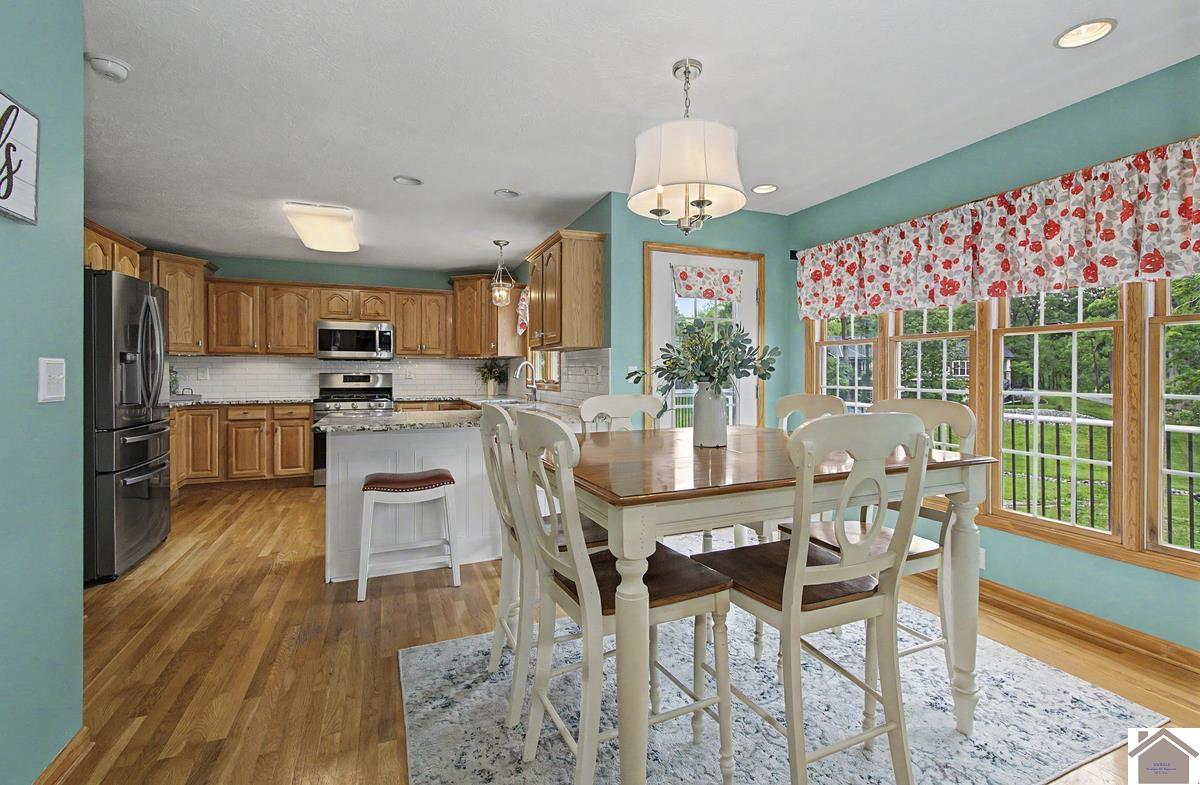 91 Lakeshore Road