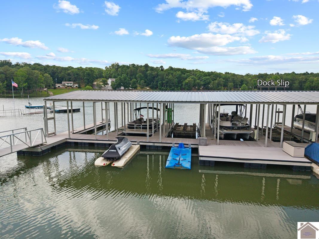 91 Lakeshore Road